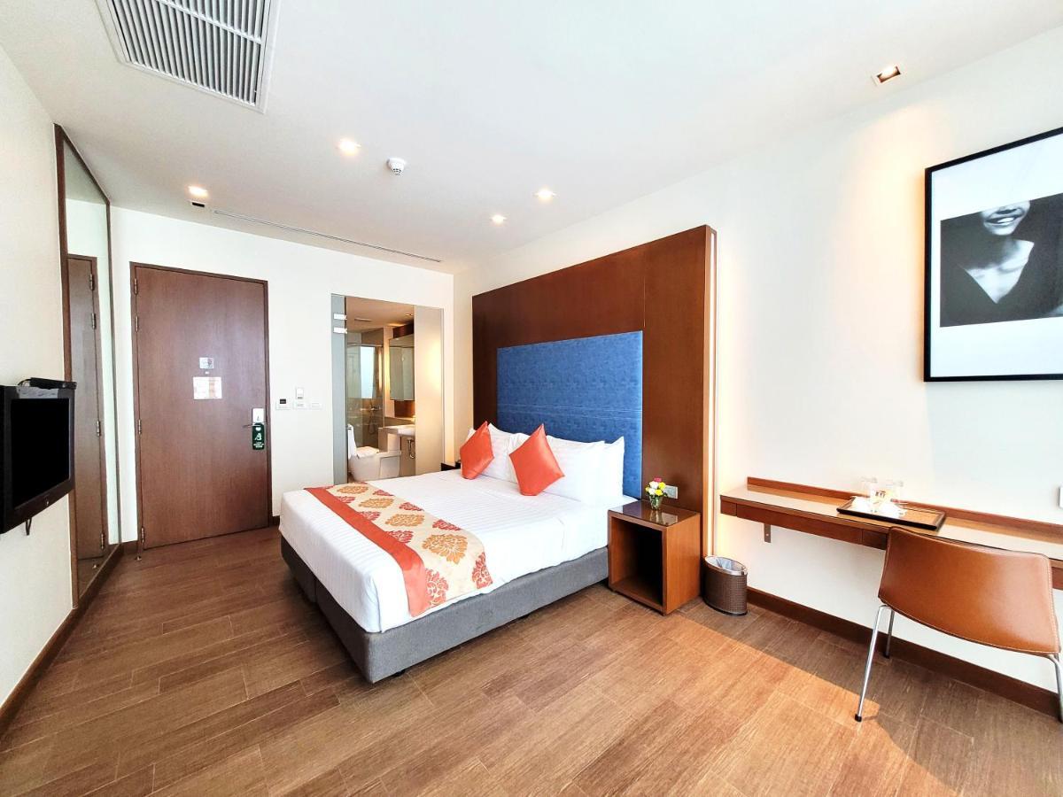 On 8 Sukhumvit Nana Bangkok By Compass Hospitality Otel Dış mekan fotoğraf