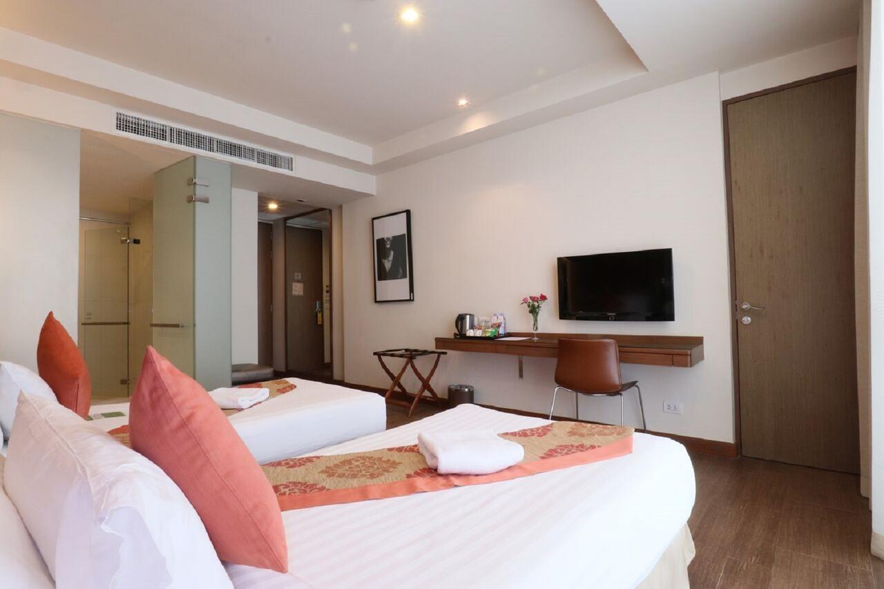 On 8 Sukhumvit Nana Bangkok By Compass Hospitality Otel Dış mekan fotoğraf