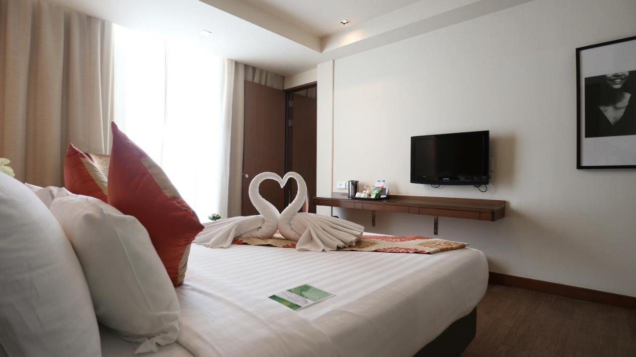 On 8 Sukhumvit Nana Bangkok By Compass Hospitality Otel Dış mekan fotoğraf